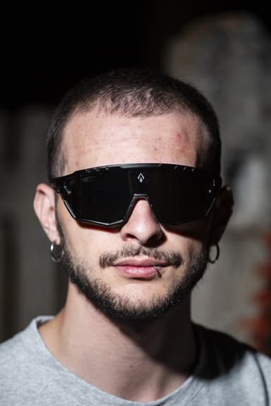 Sluneční brýle AVA LOOK BACK černé 2